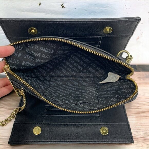 Steve Madden Black Crossbody With Gold Chain Strap Vegan Leather Small 8”x6” - Picture 7 of 10